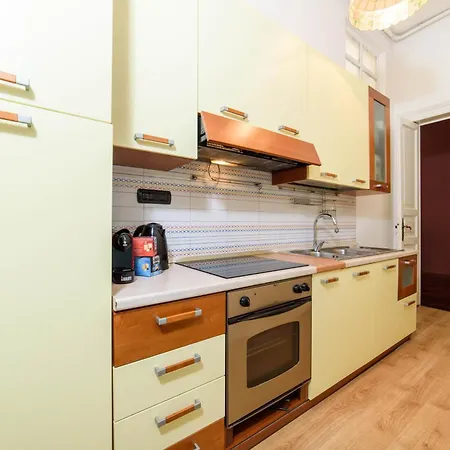 Open Space-top Position *